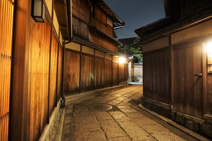 ガイドと一緒に夜の京都を満喫!ツアーのレビューを書いてくれる旅人モニター募集