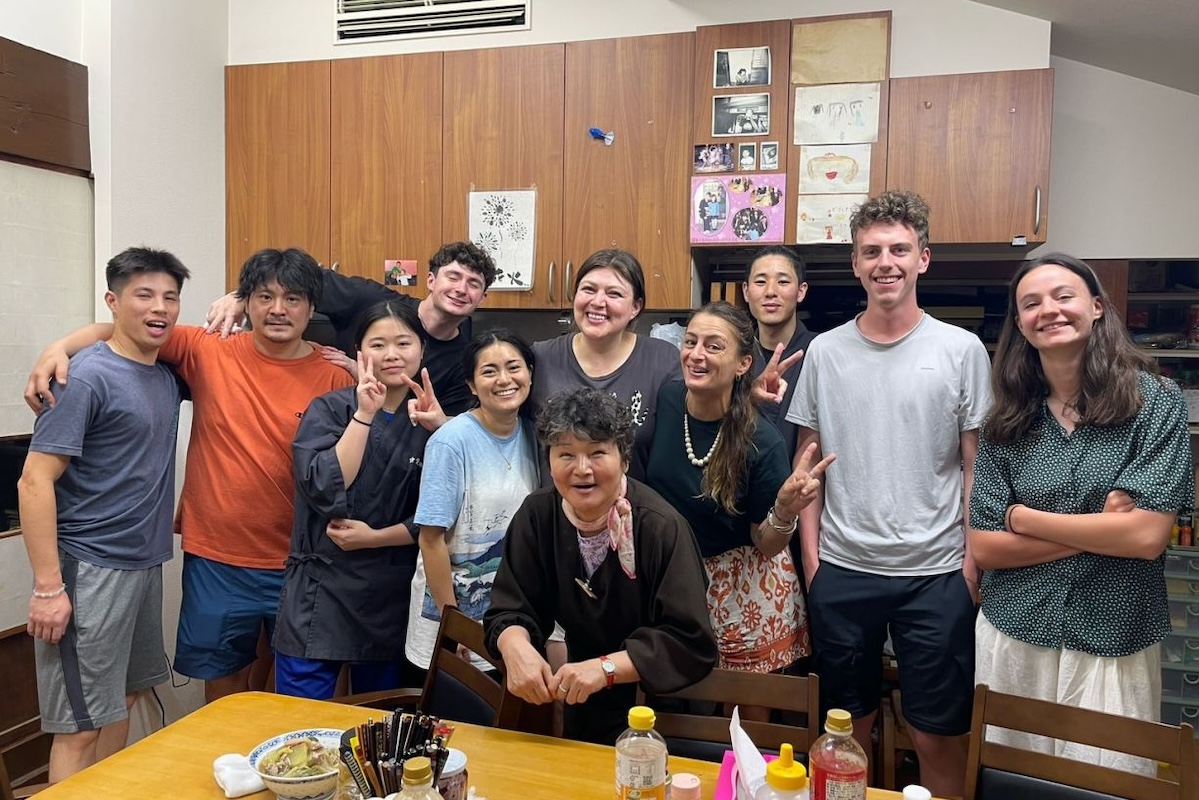 国内で留学体験 & 英語力アップ！ 山梨県 身延山の歴史ある宿坊で、外国人旅行者のおもてなしをしてくれる旅人募集